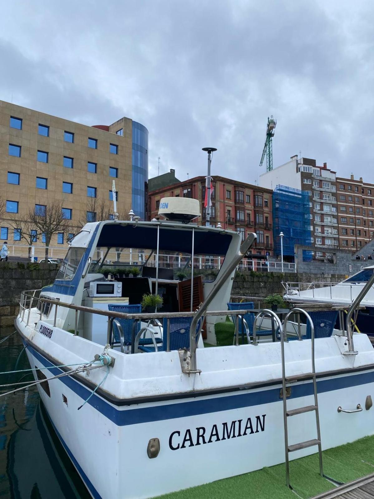 מלון Experiencia En El Mar Gijon C מראה חיצוני תמונה